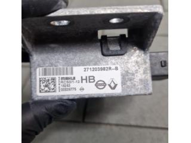 bontott RENAULT GRAND SCÉNIC Izzító Relé