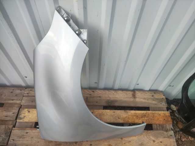 bontott RENAULT GRAND SCÉNIC Jobb első Sárvédő