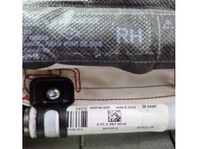 bontott RENAULT GRAND SCÉNIC Jobb Fejlégzsák