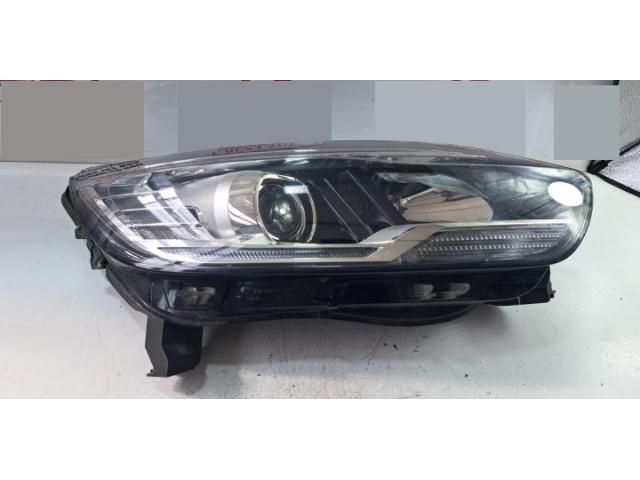 bontott RENAULT GRAND SCÉNIC Jobb Fényszóró