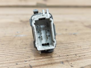 bontott RENAULT GRAND SCÉNIC Jobb hátsó Ablakemelő Kapcsoló