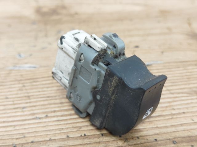 bontott RENAULT GRAND SCÉNIC Jobb hátsó Ablakemelő Kapcsoló