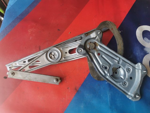 bontott RENAULT GRAND SCÉNIC Jobb hátsó Ablakemelő Szerkezet (Elektromos)