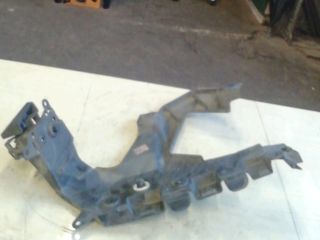 bontott RENAULT GRAND SCÉNIC Jobb hátsó Oldal Lökhárító Tartó (Műanyag)