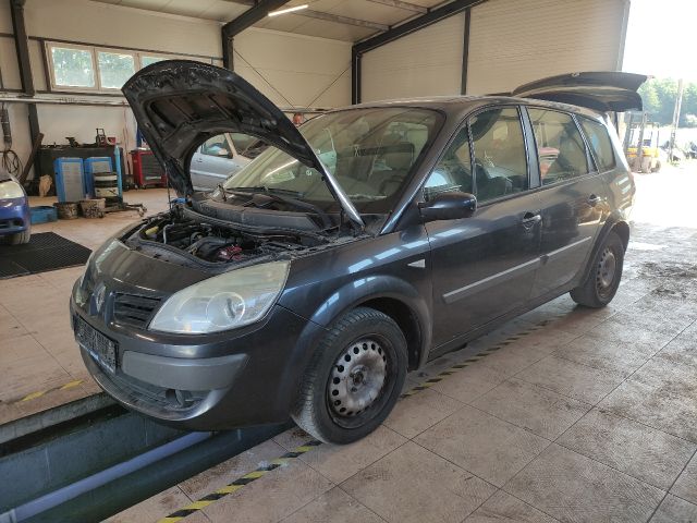 bontott RENAULT GRAND SCÉNIC Jobb hátsó Oldal Lökhárító Tartó (Műanyag)