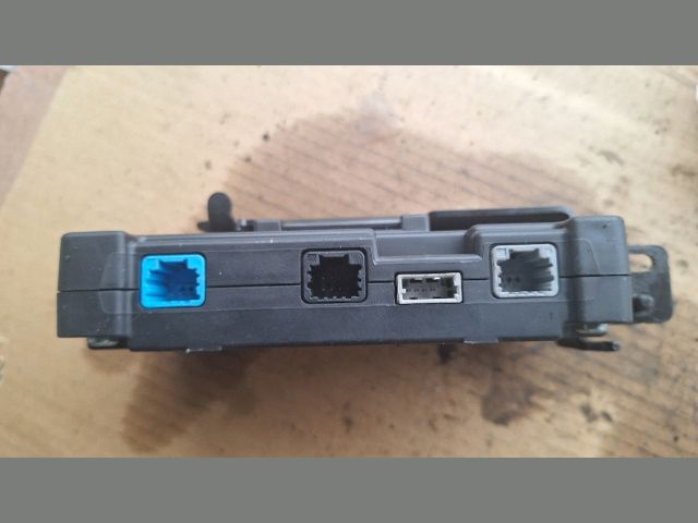 bontott RENAULT GRAND SCÉNIC Navigáció Elektronika