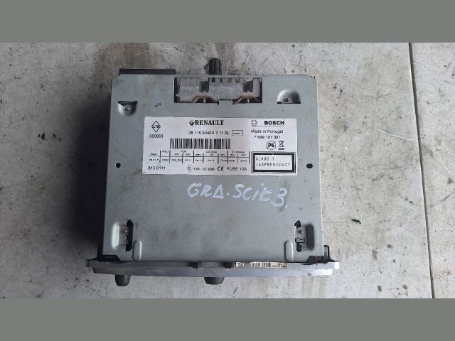 bontott RENAULT GRAND SCÉNIC Rádió / CD
