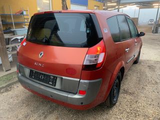 bontott RENAULT GRAND SCÉNIC Tankajtó