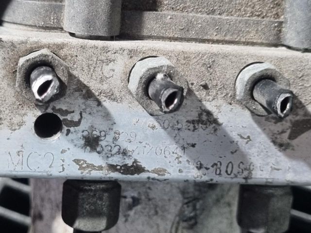 bontott RENAULT KADJAR ABS Kocka