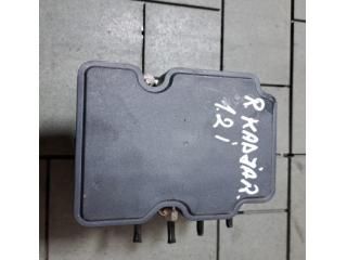 bontott RENAULT KADJAR ABS Kocka