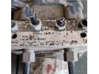 bontott RENAULT KADJAR ABS Kocka