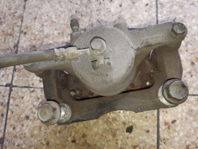 bontott RENAULT KADJAR Bal első Féknyereg Munkahengerrel