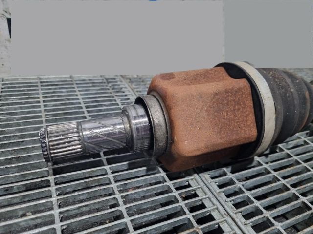 bontott RENAULT KADJAR Bal Féltengely