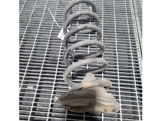 bontott RENAULT KADJAR Hátsó Rugó