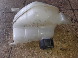 bontott RENAULT KADJAR Kiegyenlítő Tartály