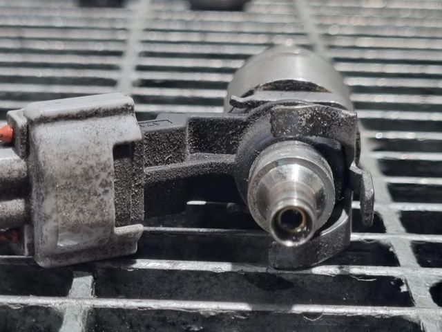 bontott RENAULT KADJAR Porlasztó (1 db)