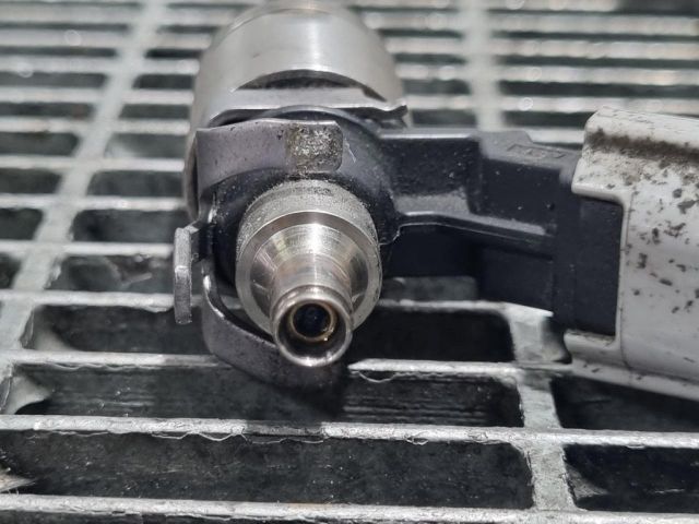 bontott RENAULT KADJAR Porlasztó (1 db)