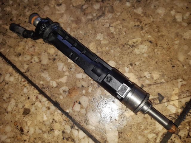 bontott RENAULT KADJAR Porlasztó (1 db)