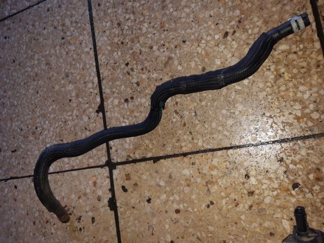 bontott RENAULT KADJAR Vízcső