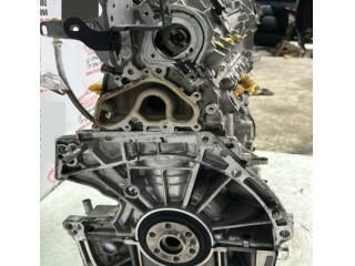 bontott RENAULT KADJAR Motor (Fűzött blokk hengerfejjel)