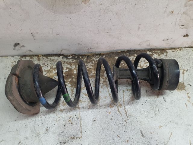 bontott RENAULT KADJAR Bal hátsó Rugó