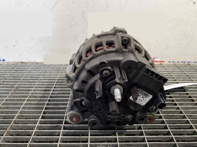 bontott RENAULT KADJAR Generátor