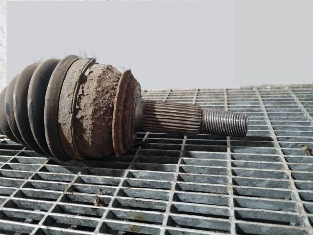 bontott RENAULT KADJAR Jobb Féltengely