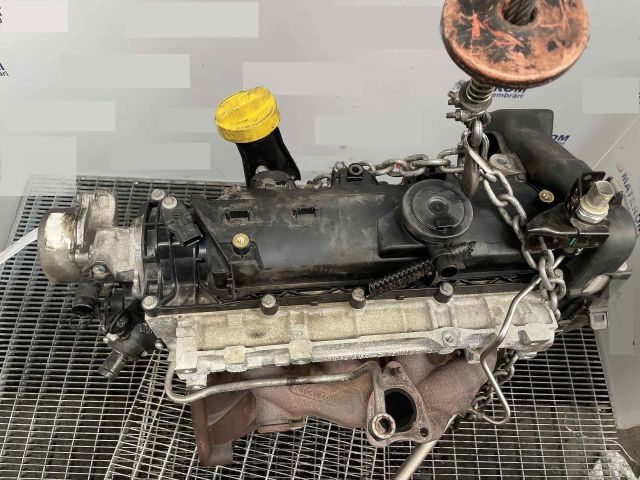 bontott RENAULT KADJAR Motor (Fűzött blokk hengerfejjel)