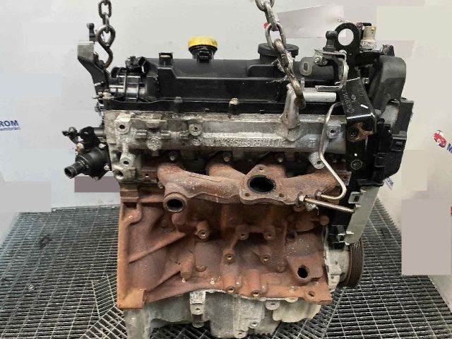 bontott RENAULT KADJAR Motor (Fűzött blokk hengerfejjel)