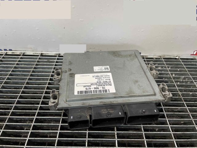 bontott RENAULT KADJAR Motorvezérlő