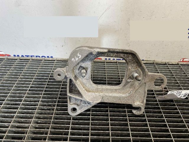 bontott RENAULT KADJAR Váltó Tartó Bak (Pozíciófüggetlen)