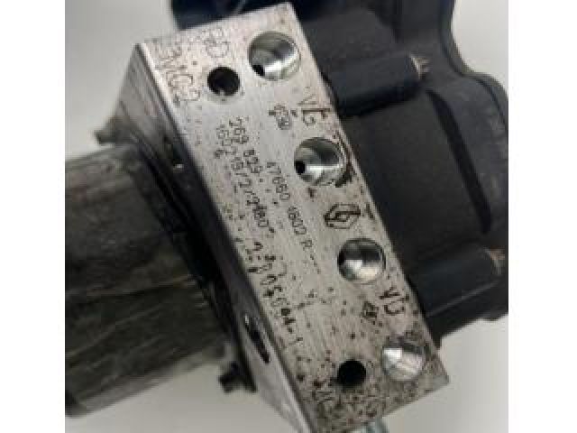 bontott RENAULT KADJAR ABS Kocka