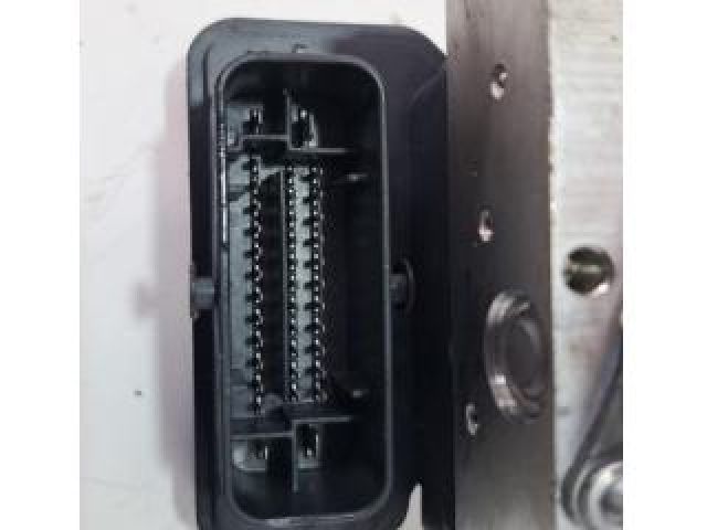 bontott RENAULT KADJAR ABS Kocka