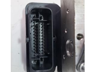 bontott RENAULT KADJAR ABS Kocka