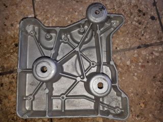 bontott RENAULT KADJAR Akkumulátor Tartó