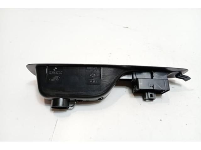 bontott RENAULT KADJAR Bal első Ablakemelő Kapcsoló