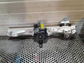 bontott RENAULT KADJAR Bal első Ablakemelő Szerkezet (Elektromos)