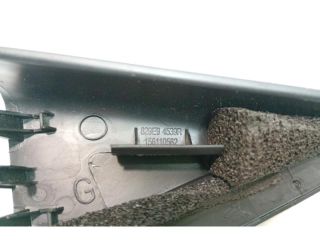 bontott RENAULT KADJAR Bal első Ajtó Díszléc