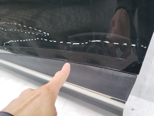 bontott RENAULT KADJAR Bal első Ajtó (Üres lemez)