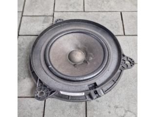 bontott RENAULT KADJAR Bal első Hangszóró