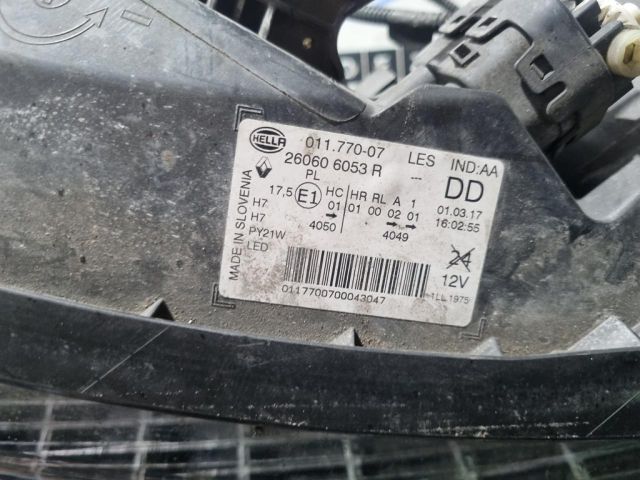 bontott RENAULT KADJAR Bal Fényszóró