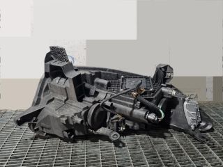 bontott RENAULT KADJAR Bal Fényszóró