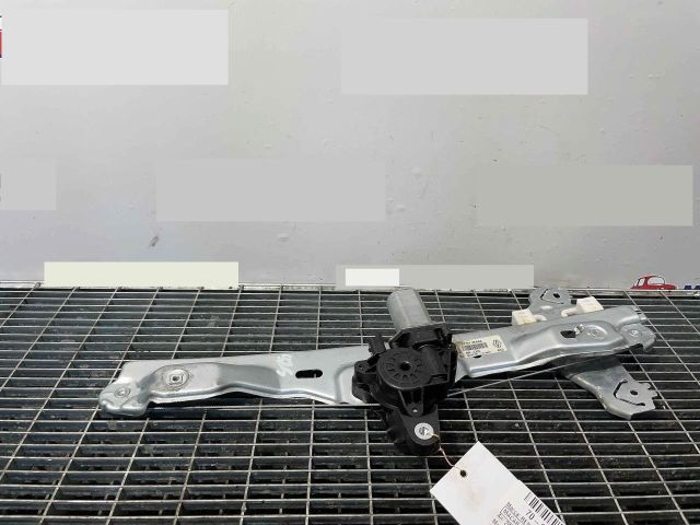 bontott RENAULT KADJAR Bal hátsó Ablakemelő Szerkezet (Elektromos)