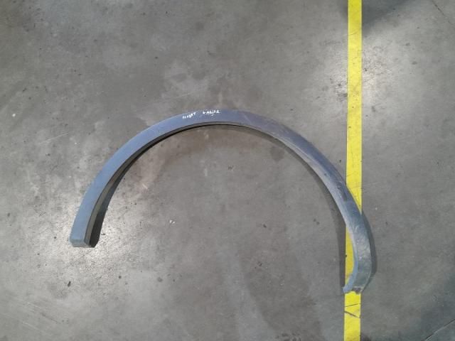 bontott RENAULT KADJAR Bal hátsó Sárvédő Szélesítő