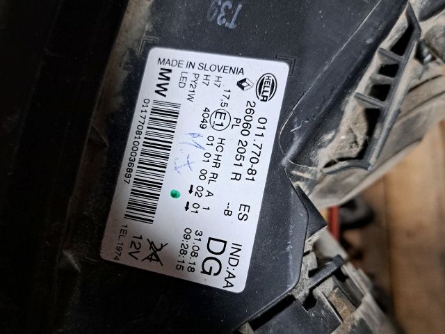 bontott RENAULT KADJAR Bal Ledes Fényszóró