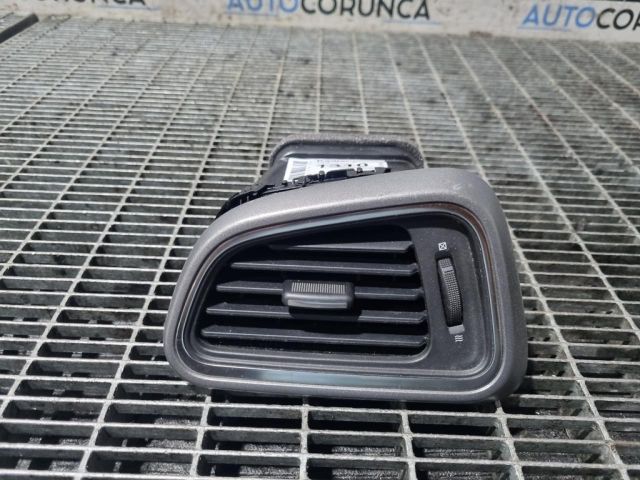 bontott RENAULT KADJAR Bal Szellőző