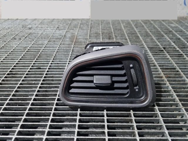 bontott RENAULT KADJAR Bal Szellőző