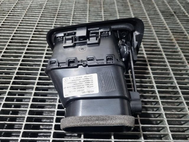 bontott RENAULT KADJAR Bal Szellőző