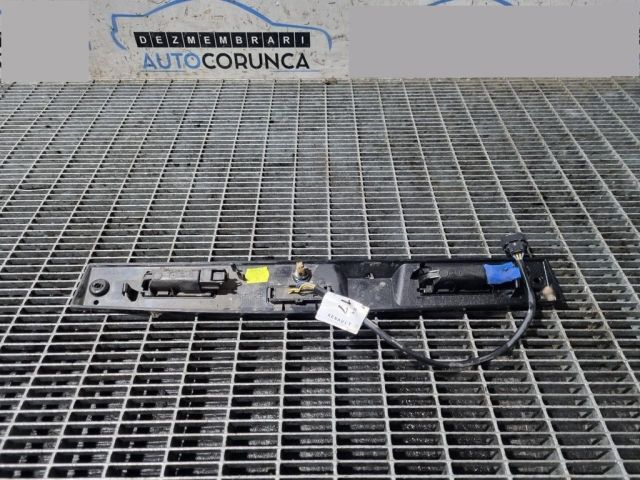 bontott RENAULT KADJAR Csomagtérajtó Kilincs