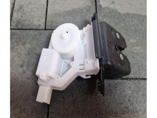 bontott RENAULT KADJAR Csomagtérajtó Zárszerkezet